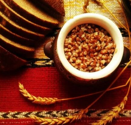 Dietary sarracene wheat